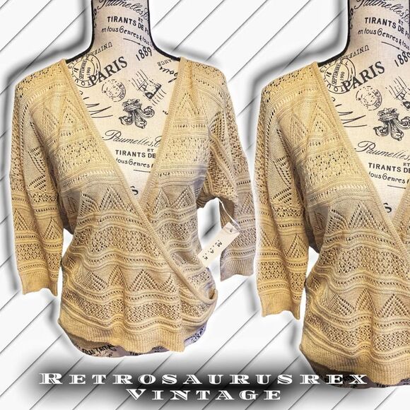 MAK Sweater - Picture 1 of 9